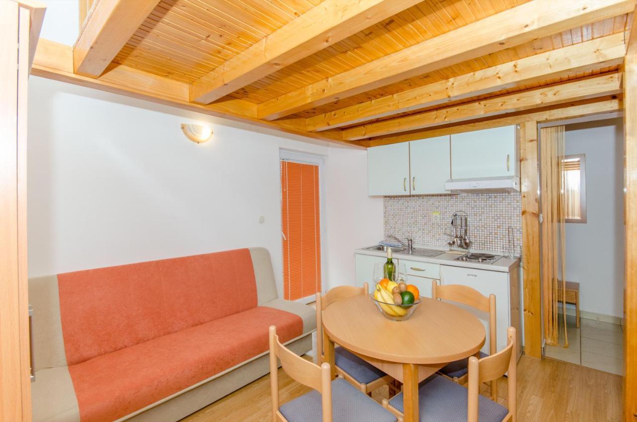 Knezovicapartments Živogošće 외부 사진